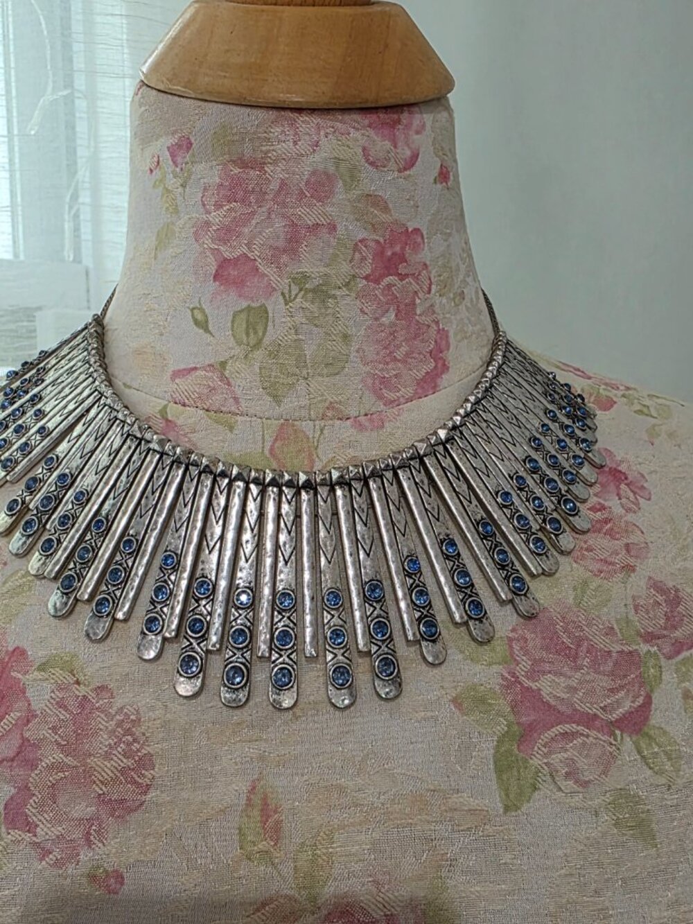 Lucky Brand Statement 17” Necklace Semi Precious Blue Stones
